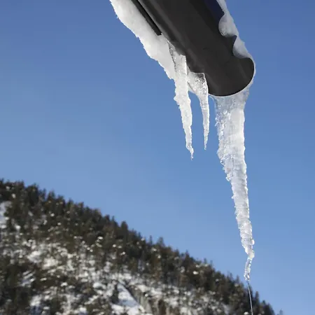 费利恩豪斯全景酒店 度假居 比伯维尔